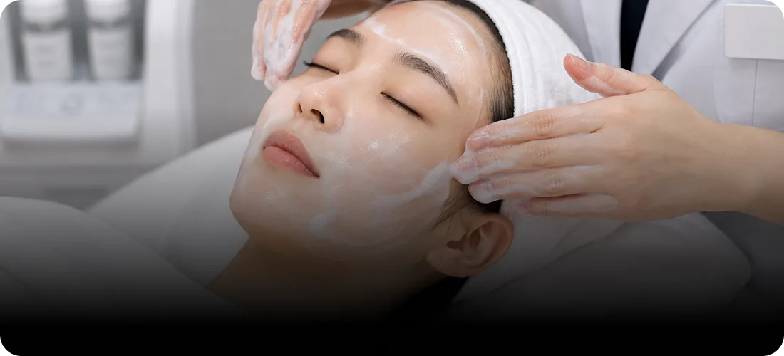 STEP 2. Cleansing & Numbing Cream